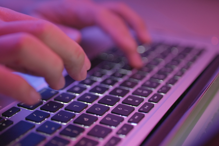 UoA Not Protecting Staff Online Hate